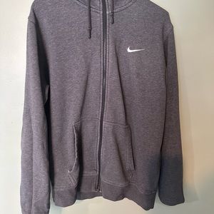 Gray Nike long sleeve size:L